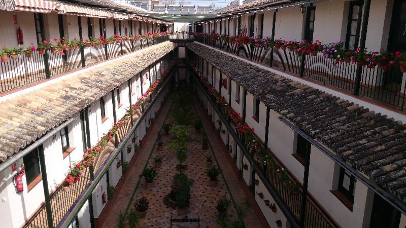 Corral De Chicharos Appartamento *